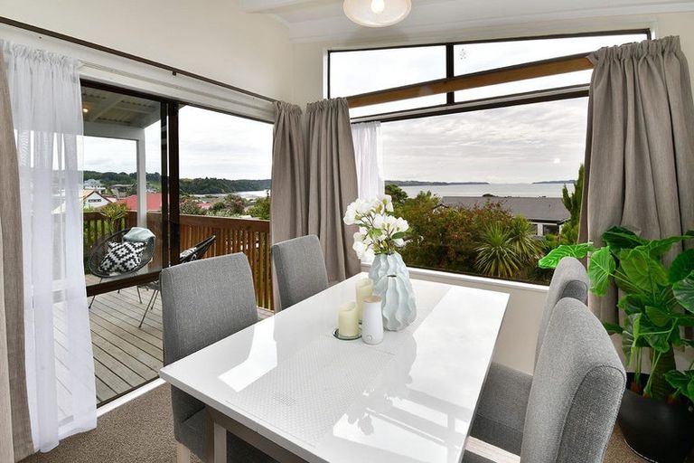 Photo of property in 14 Carmen Terrace, Snells Beach, 0920