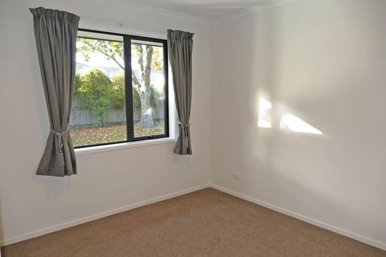 Photo of property in 5 Oakden Drive, Darfield, 7510