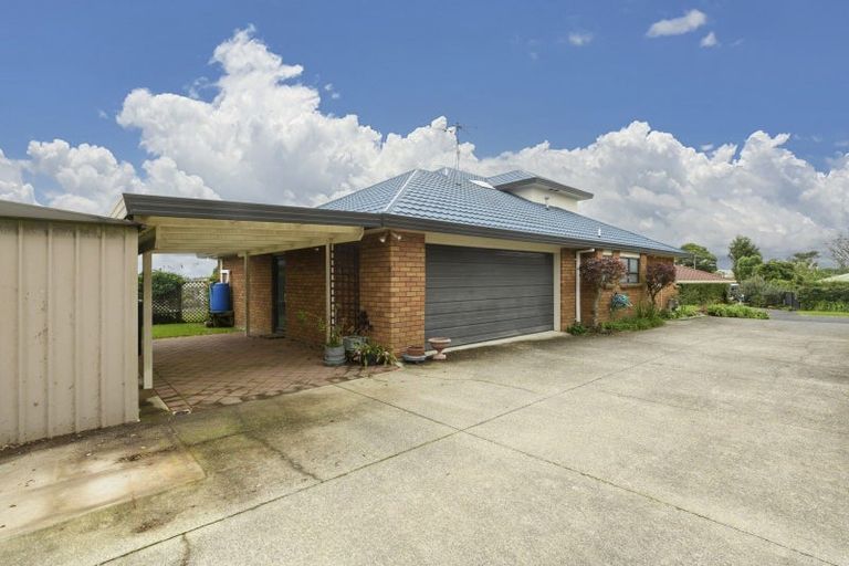 Photo of property in 1 Hinton Place, Pyes Pa, Tauranga, 3112