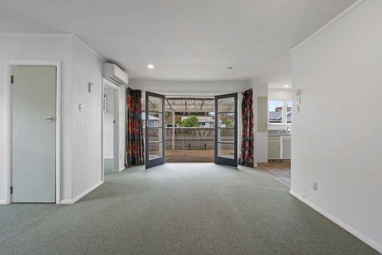 Photo of property in 6 Jenks Street, Foxton, 4814