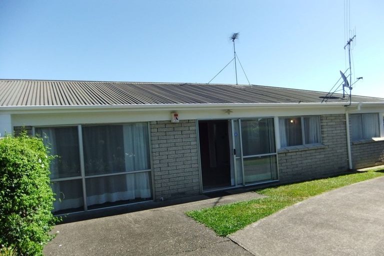 Photo of property in 8b Macmurdo Avenue, Glenview, Hamilton, 3206
