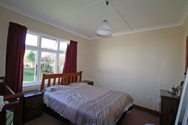 Photo of property in 28 Sanders Avenue, Westown, New Plymouth, 4310