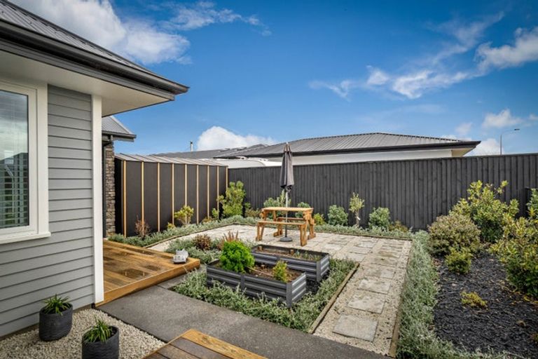 Photo of property in 36 Silver Peaks Drive, West Melton, 7618