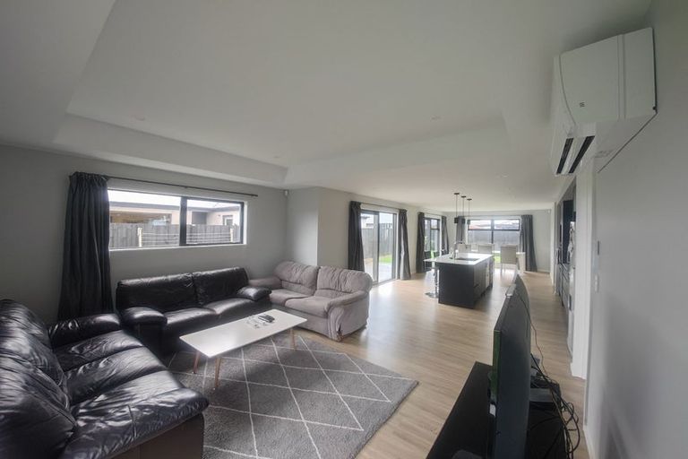 Photo of property in 12 Navarra Road, Halswell, Christchurch, 8025