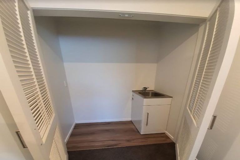 Photo of property in 5a Roband Crescent, Brown Owl, Upper Hutt, 5018