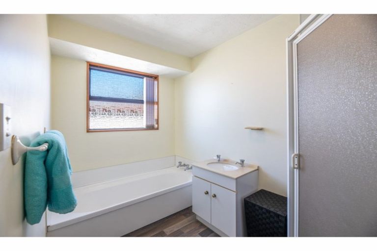 Photo of property in 1 Byron Street, Rolleston, 7614