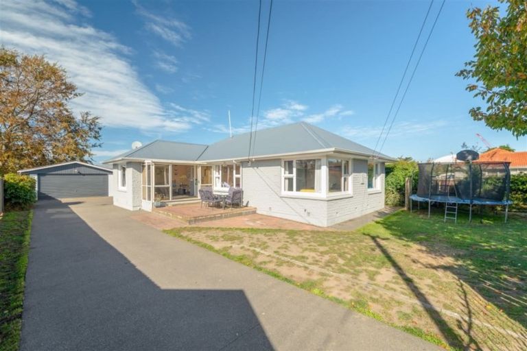 Photo of property in 9 Ariel Place, Aranui, Christchurch, 8061