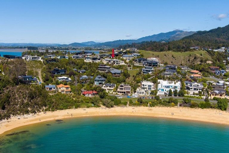 Photo of property in 35 Torlesse Drive, Kaiteriteri, Motueka, 7197