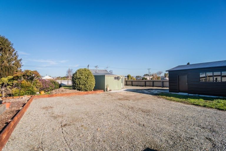 Photo of property in 24 Queen Street, Pareora, 7912