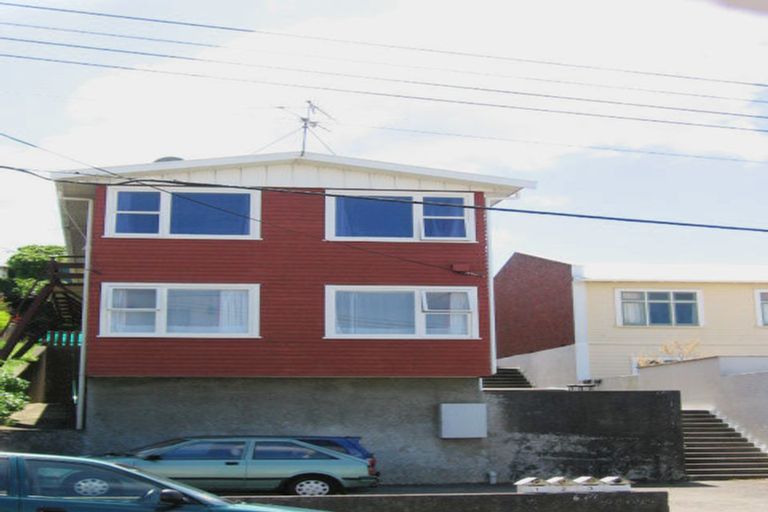Photo of property in 3/16 Rolleston Street, Mount Cook, Wellington, 6021