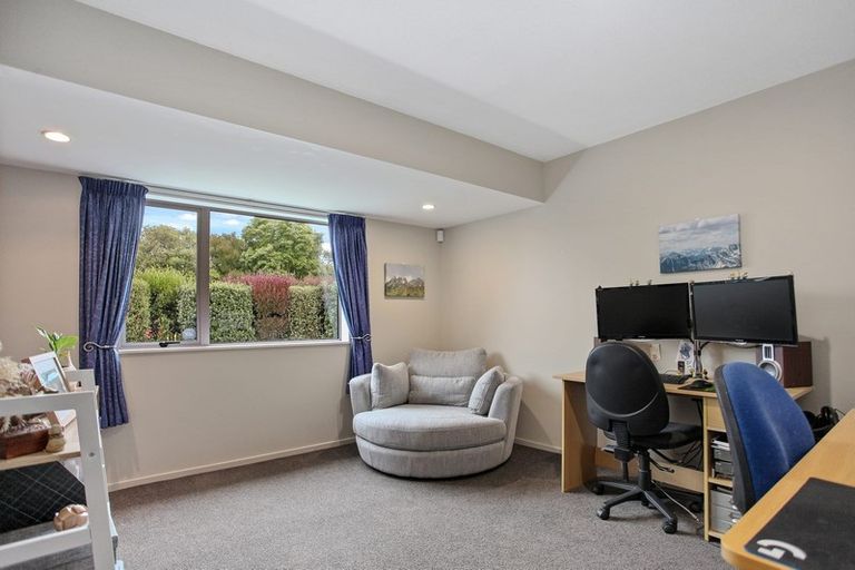 Photo of property in 1 Azalea Close, Templeton, Christchurch, 8042