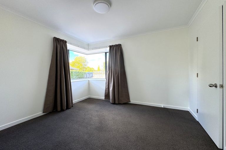 Photo of property in 7b Harrow Place, Hokowhitu, Palmerston North, 4410