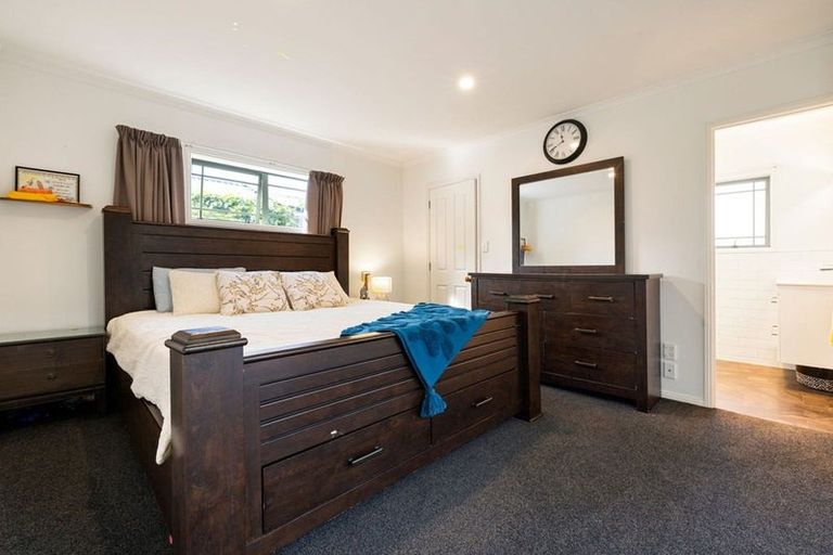 Photo of property in 6 Bouverie Crescent, Flagstaff, Hamilton, 3210