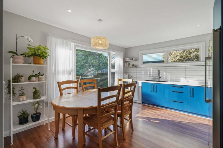 Photo of property in 1 Cunliffe Road, Redwood, Christchurch, 8051