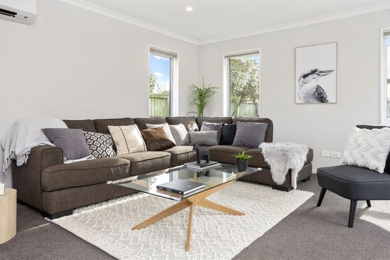 Photo of property in 33 Forest Drive, Parklands, Christchurch, 8083