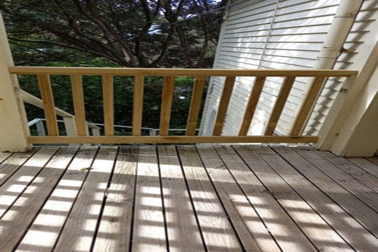 Photo of property in 68 Raroa Road, Kelburn, Wellington, 6012