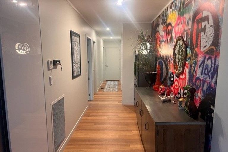 Photo of property in 38b Emerald Hill Drive, Birchville, Upper Hutt, 5018