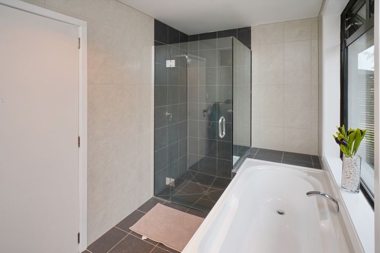 Photo of property in 617 Johns Road, Harewood, Christchurch, 8051