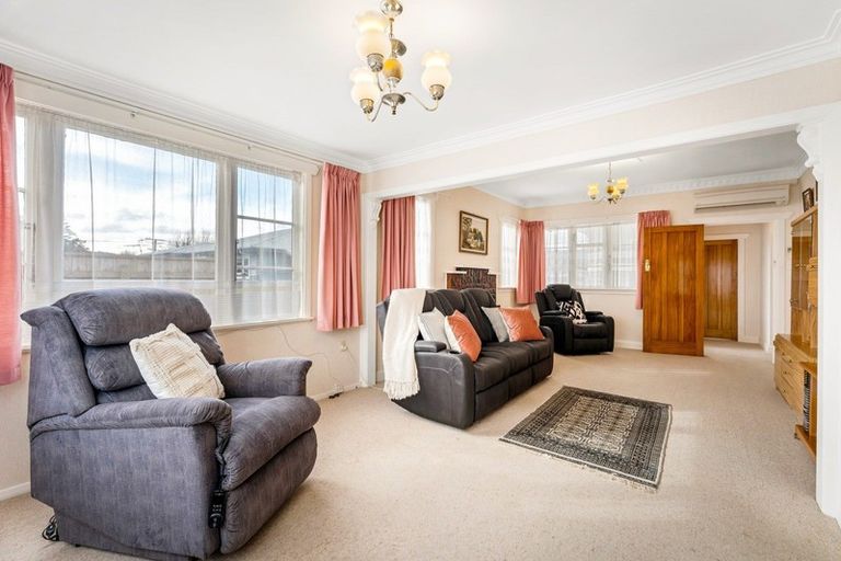 Photo of property in 4 Charleston Avenue, Boulcott, Lower Hutt, 5011