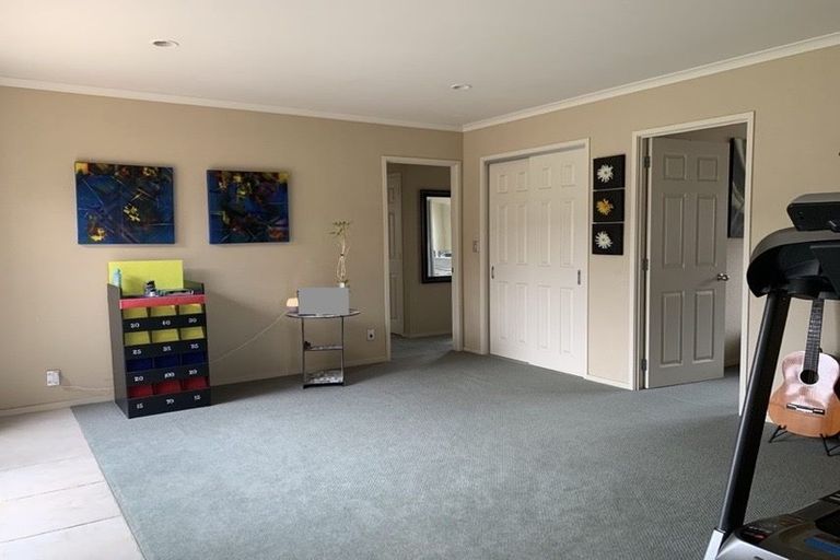 Photo of property in 58 Accent Drive, Flat Bush, Auckland, 2016