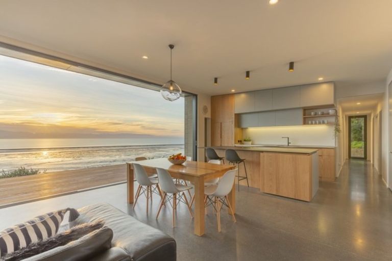 Photo of property in 11 Mana Heights, Marybank, Nelson, 7010