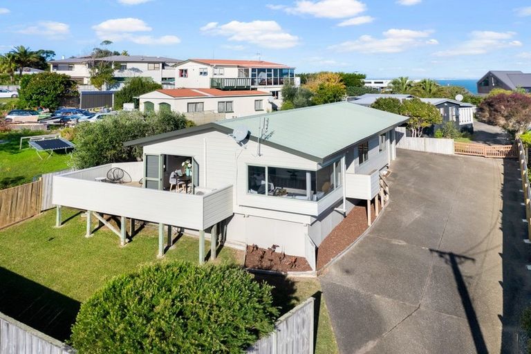 Photo of property in 19 Tiri Road, Manly, Whangaparaoa, 0930