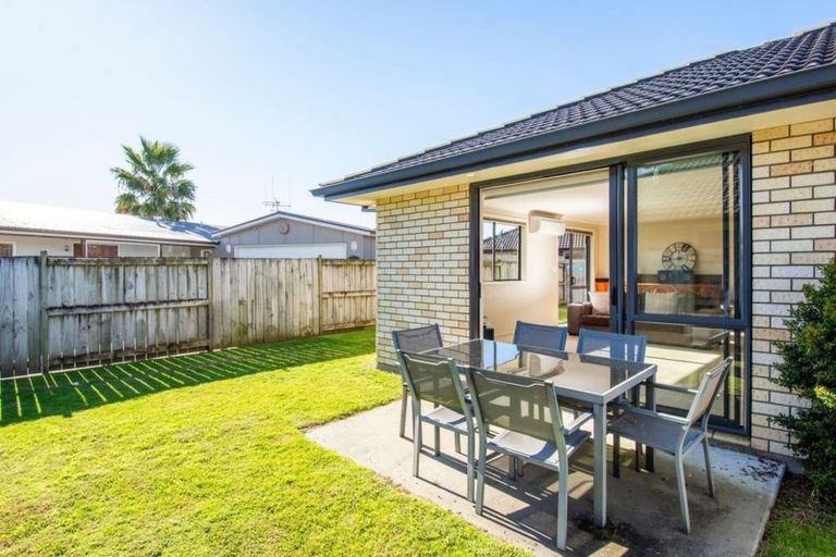 Photo of property in 28 Twin Oak Avenue, Papamoa Beach, Papamoa, 3118