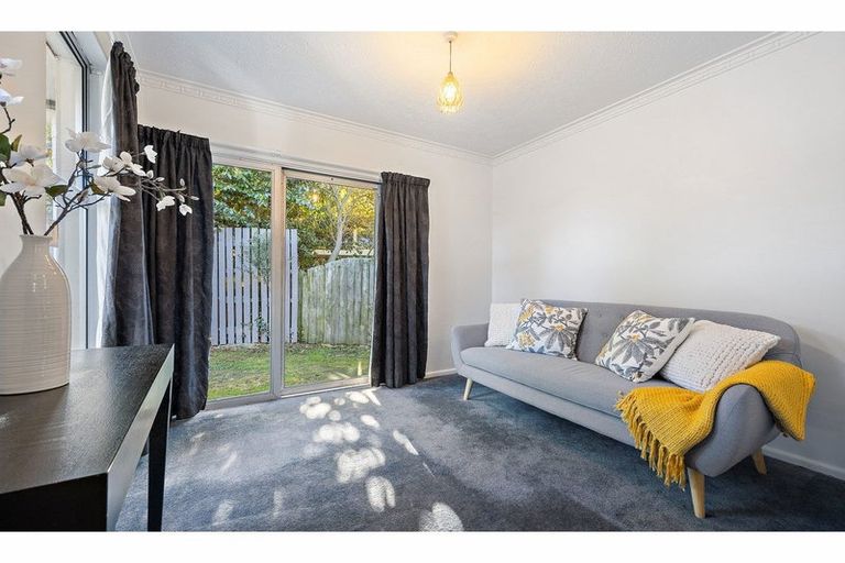 Photo of property in 6 Hartford Street, Burnside, Christchurch, 8053