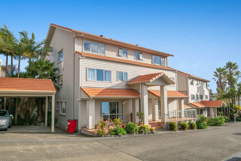 Photo of property in Santa Rosa, 38/340 Gulf Harbour Drive, Gulf Harbour, Whangaparaoa, 0930