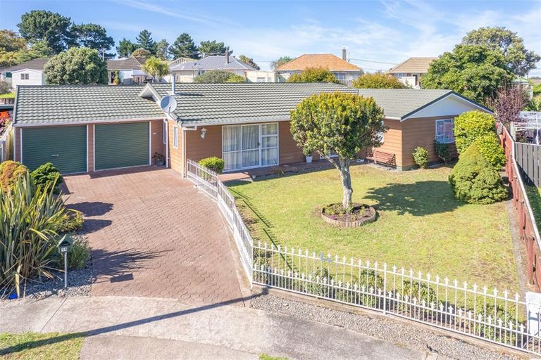 Photo of property in 14 Banks Place, Tawhero, Whanganui, 4501