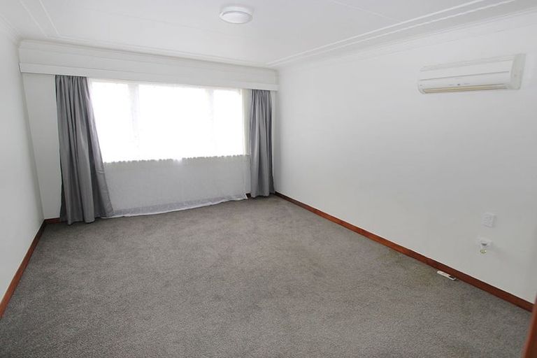 Photo of property in 121 Bay View Road, South Dunedin, Dunedin, 9012