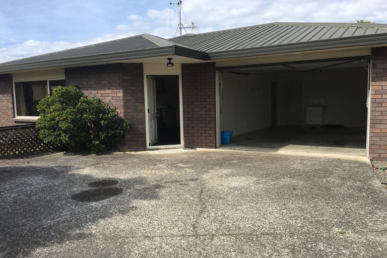Photo of property in 5 Mackie Place, Papamoa Beach, Papamoa, 3118