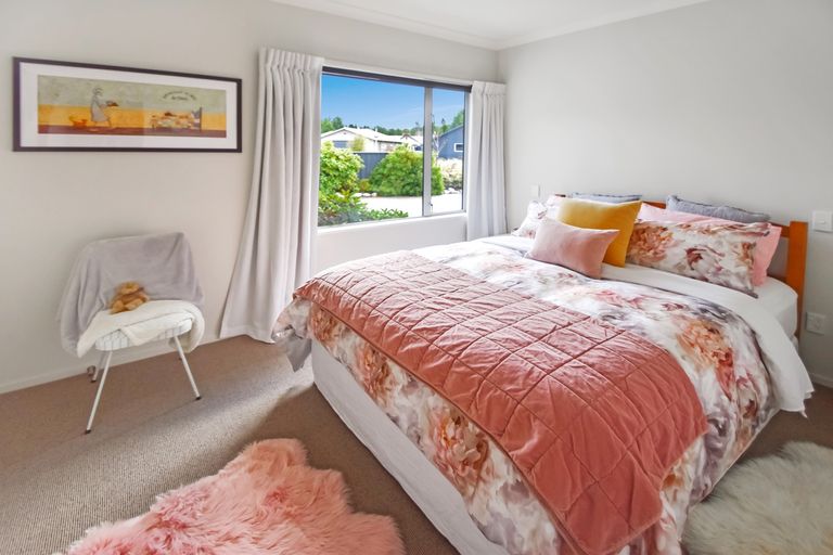 Photo of property in 26 Irishman Drive, Twizel, 7901