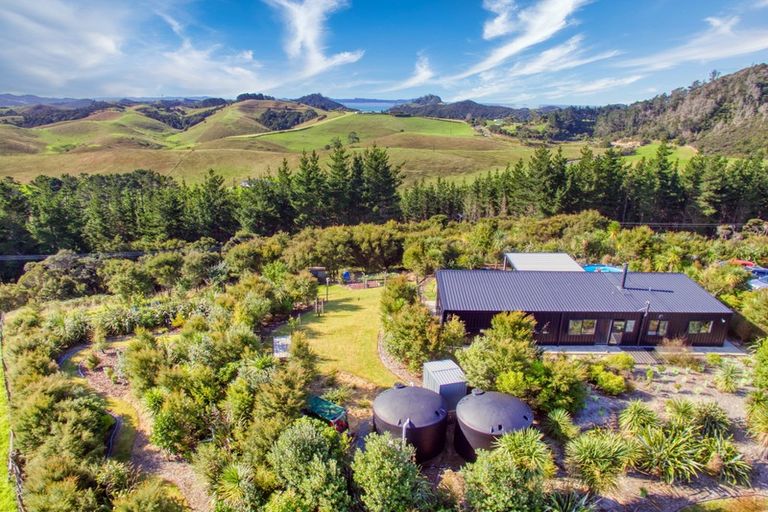 Photo of property in 58 Beasley Road, Pataua South, Onerahi, 0192