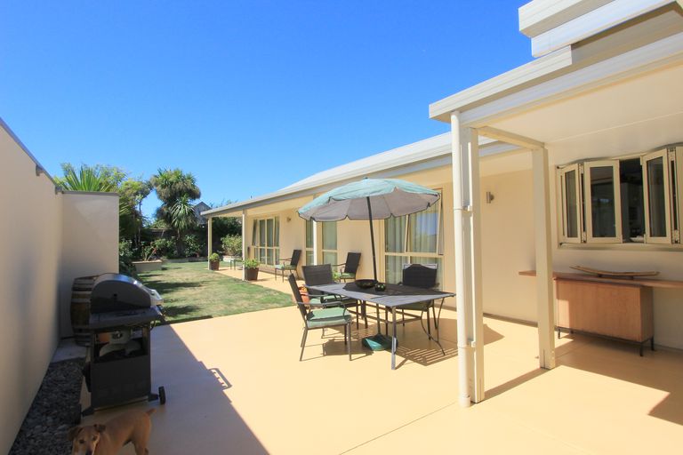 Photo of property in 20 Magnolia Drive, Springlands, Blenheim, 7201
