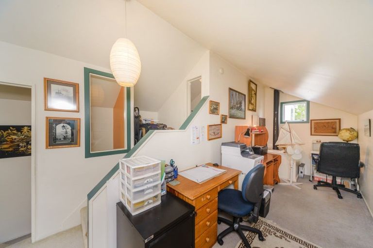 Photo of property in 24 Ranfurly Street, Hokowhitu, Palmerston North, 4410