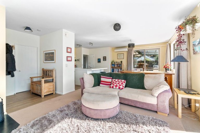 Photo of property in Snowberry Street, Albert Town, Wanaka, 9305