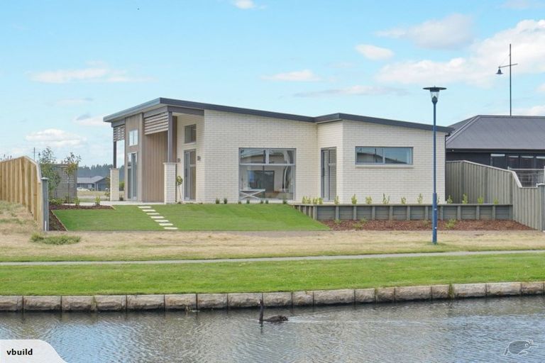 Photo of property in 58 Tiritiri Moana Drive, Pegasus, 7612