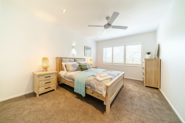 Photo of property in 1/11 Garmons Way, Castor Bay, Auckland, 0620