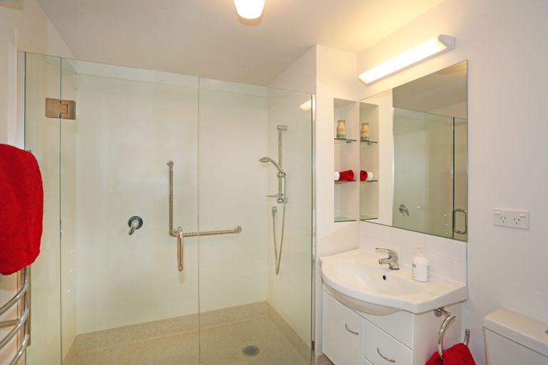 Photo of property in 102/102 Edinburgh Street, Pukekohe, 2120