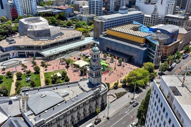 Photo of property in Queen's Residences, 2002/8 Airedale Street, Auckland Central, Auckland, 1010