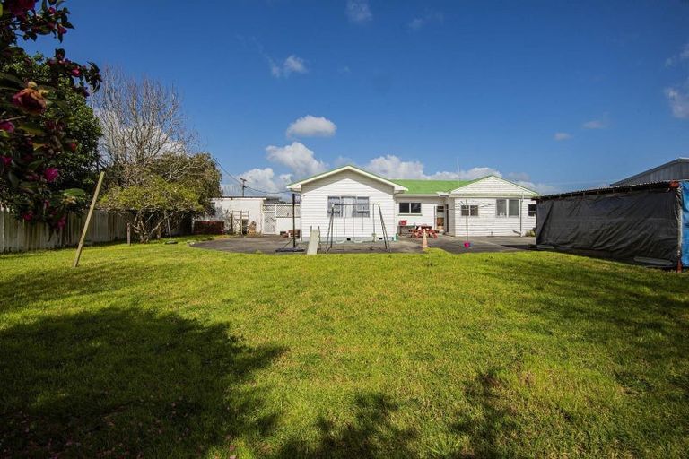 Photo of property in 2725 State Highway 1, Ruakaka, Whangarei, 0171