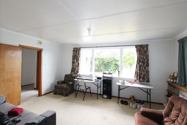 Photo of property in 4 Hamilton Street, Pahiatua, 4910