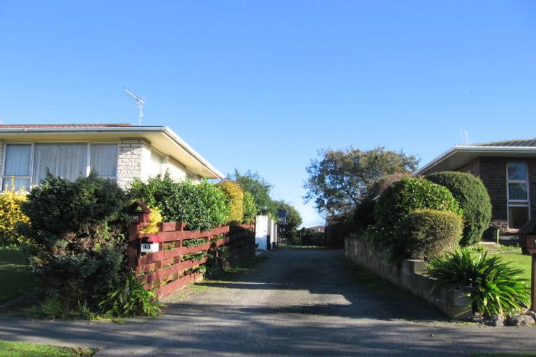 Photo of property in 40 Terry Crescent, Milson, Palmerston North, 4414