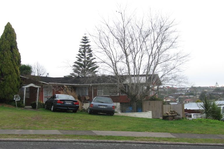 Photo of property in 35 Russleigh Drive, Dinsdale, Hamilton, 3204