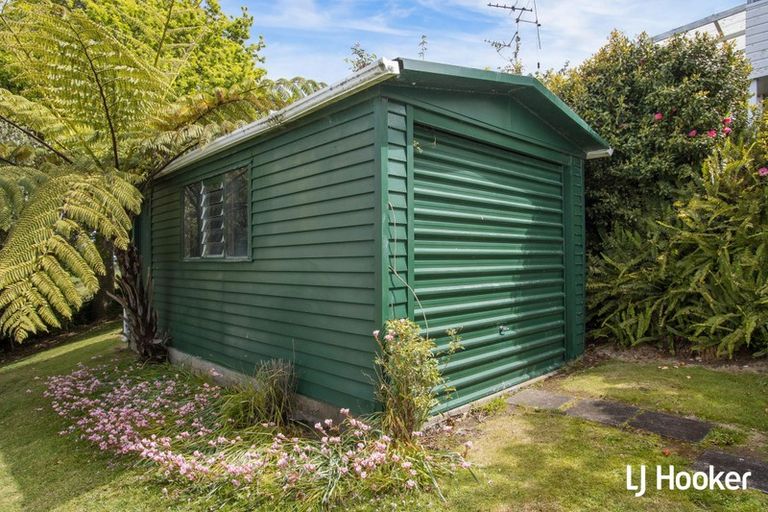 Photo of property in 60 The Crescent, Waihi Beach, 3611