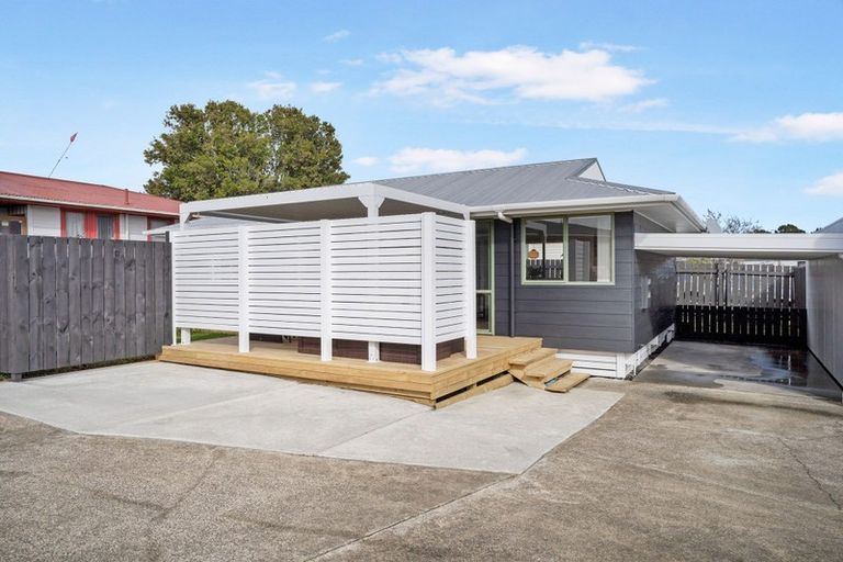 Photo of property in 10a Cramond Drive, Mangere East, Auckland, 2024