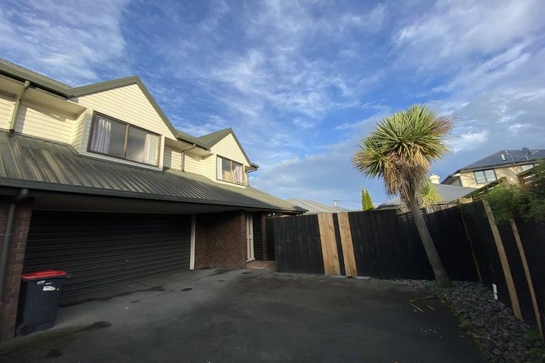 Photo of property in 2/35a Harakeke Street, Riccarton, Christchurch, 8011