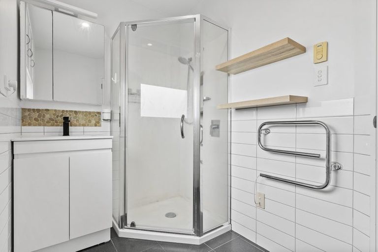 Photo of property in 1/88 Anzac Street, Takapuna, Auckland, 0622