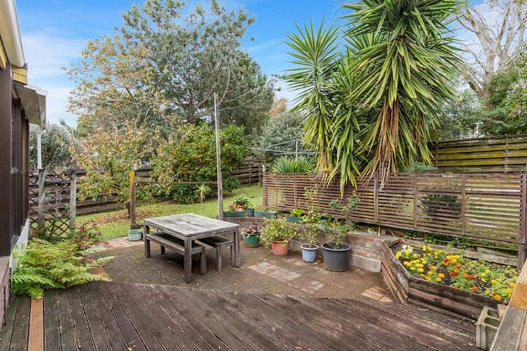 Photo of property in 48 Redcrest Avenue, Red Hill, Papakura, 2110